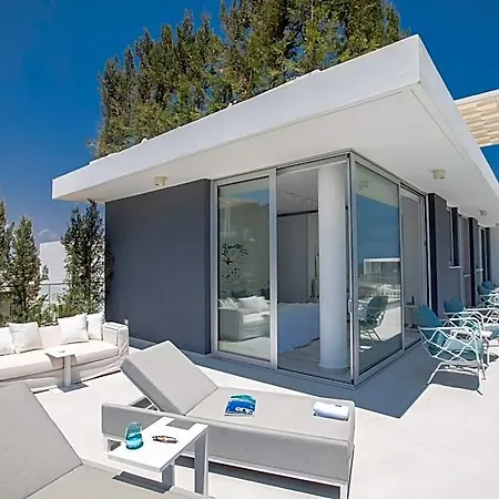 Olivine Ol3 Hotel